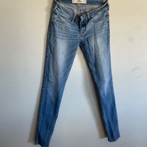 Hollister skinny jeans, size 3
